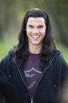 'Twilight' Sequels Discussed by Taylor Lautner