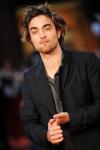Robert Pattinson 'Smells Like Roses', 'New Moon' Co-Star Alex Meraz Says