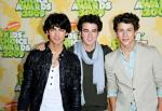 Jonas Brothers Want 'Paranoid' Mash-Up With Kanye West