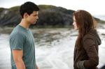 Kristen Stewart and Taylor Lautner Talk 'New Moon' Breakup Scenes