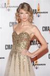 2009 CMA Awards: Taylor Swift Receives Album of the Year