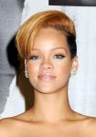 Rihanna on Nude Pics: 'In 20 Years, You'll Regret It If You Didn't'