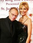 Sister-in-Law Denies Affair With Larry King