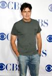 Report: Charlie Sheen Had Secret Meeting With FOX