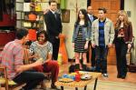 Video and Pic: First Look at Michelle Obama on 'iCarly'