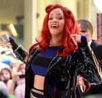Video: Rihanna Gives Female Fan a Lap Dance at 'Loud' Tour Opener