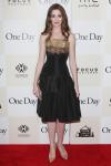 Anne Hathaway Dazzling at New York Premiere of 'One Day'