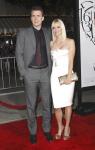 Chris Evans and Anna Faris Couple Up at 'What's Your Number?' L.A. Premiere
