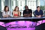'American Idol' St. Louis Auditions: Steven Tyler Cries, a Nervous Boy Cuts Open His Head