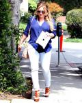 Hilary Duff Makes Post-Baby Debut in Skinny Jeans