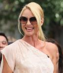 'Desperate Housewives' Trial: Nicollette Sheridan Reenacts Marc Cherry Hitting Her in the Head