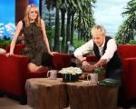 Video: Emma Stone Freaks Out Over Spider on 'Ellen DeGeneres'