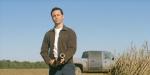 Joseph Gordon-Levitt Confronts Bruce Willis in First 'Looper' Trailer
