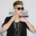 Justin Bieber Caught on Camera Confronting Paparazzi While Driving