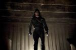'Arrow' Deals With Copycat in Midseason Finale Preview