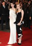 Anne Hathaway and Amanda Seyfried Steal the Show at 'Les Miserables' U.K. Premiere