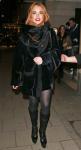 Lindsay Lohan Reportedly Looks 'Hungover' on 'Anger Management' Set