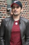 Brad Paisley Goes on Twitter to Defend 'Accidental Racist'