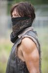 New 'The Walking Dead' Season 4 Photo: Daryl Puts the Mask On