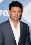 Karl Urban Explains Why He Would Never Do a 'Star Wars' Movie