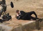 Robert Pattinson Gets Steamy in Kissing Scene on 'Maps to the Stars' Set