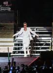 Video: Justin Bieber Leaves Stage After Being Hit by Water Bottle