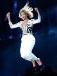 Beyonce Performs 'XO' for the First Time, Reveals First Singles off 'Beyonce' Album