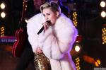 Video: Miley Cyrus Performs at New Year's Rockin' Eve