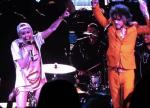 Video: Miley Cyrus Brings Out The Flaming Lips to Sing 'Yoshimi' at L.A. Concert