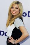 Jennette McCurdy Responds to Racy Pics Leak