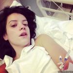 Lily Allen Took a Selfie From Hospital After Having 'Projectile Vomiting'