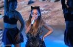 Video: Ariana Grande Performs 'Break Free' on 'America's Got Talent'