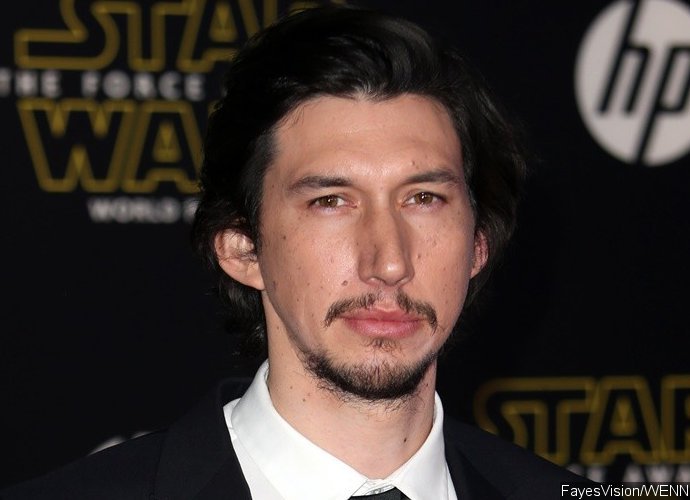 'Star Wars: The Force Awakens' Star Adam Driver to Host 'SNL'