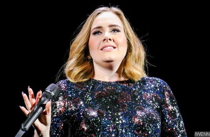 Adele Cries Onstage, Dedicates Entire Show to Victims of Orlando Shooting