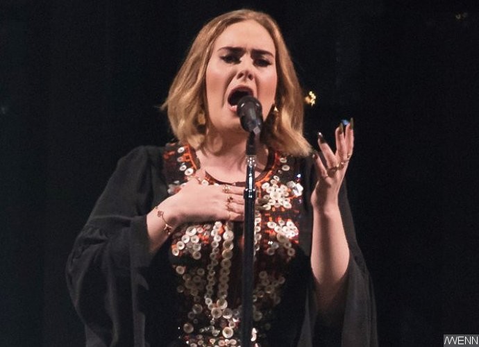 Watch Adele Impersonate Beyonce at Melbourne Concert