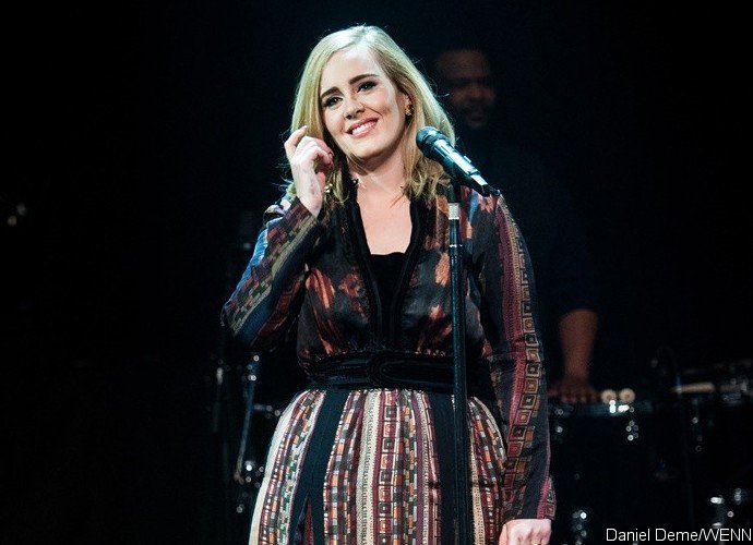 Adele Turns Down Offer to Perform at Super Bowl 2017