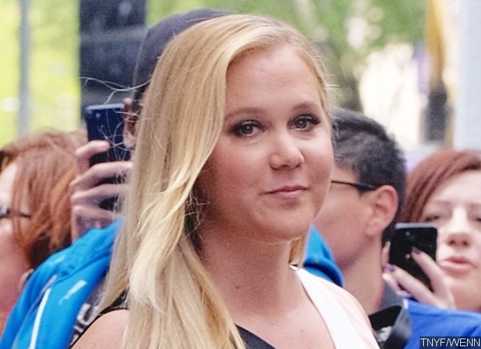 Amy Schumer Plays Judge Judy on Set of Court Show. Watch the Hilarious Video!