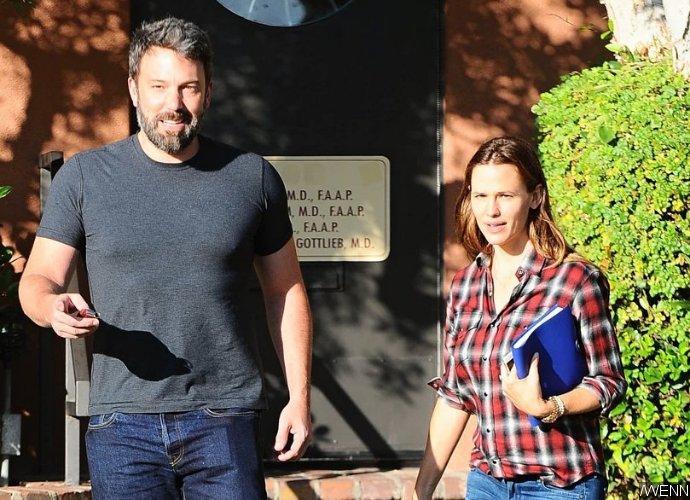 Ben Affleck Won't Introduce Lindsay Shookus to the Kids Without Jennifer Garner's Approval