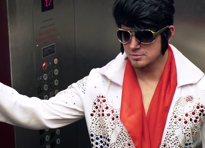 Channing Tatum Transforms Into Elvis Presley and Hilariously Pranks People in Elevator