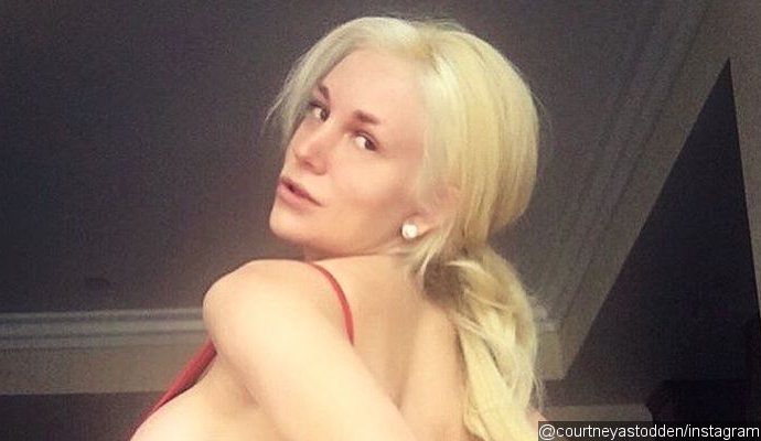 Courtney Stodden Is a Complete 'Baywatch' Babe in New Sizzling Pic