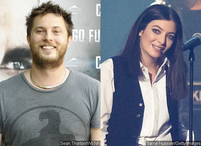 David Bowie's Son Duncan Jones Applauds Lorde's Tribute Performance at BRITs