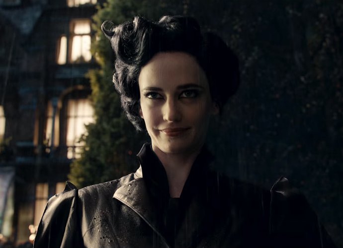 Eva Green Creates Time Loop in New 'Miss Peregrine's Home for Peculiar Children' Trailer