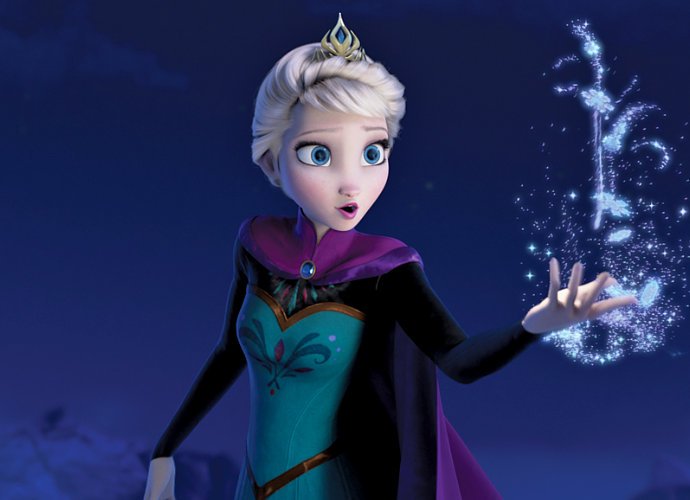'Frozen' Fans Urge Disney to #GiveElsaAGirlfriend After Studio Fails GLAAD's LGBT Report Card