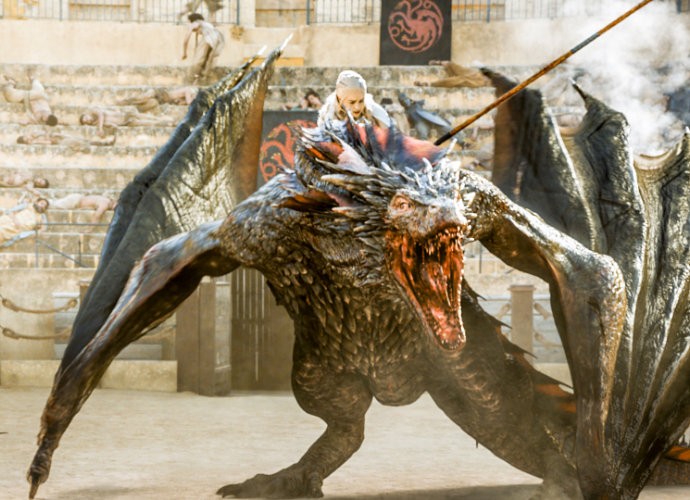 New 'Game of Thrones' Season 7 Photos: See Dany's 747-Sized Dragon in War!