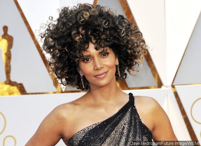 Halle Berry Gets Tangled in Nude Photo Scandal