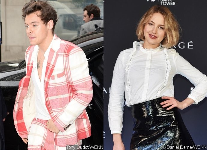 Harry Styles' New Rumored GF Tess Ward Claps Back at Haters - 'Be Kind to Me'