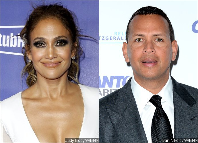 Jennifer Lopez and Alex Rodriguez's Relationship Is Fake, Insider Reveals