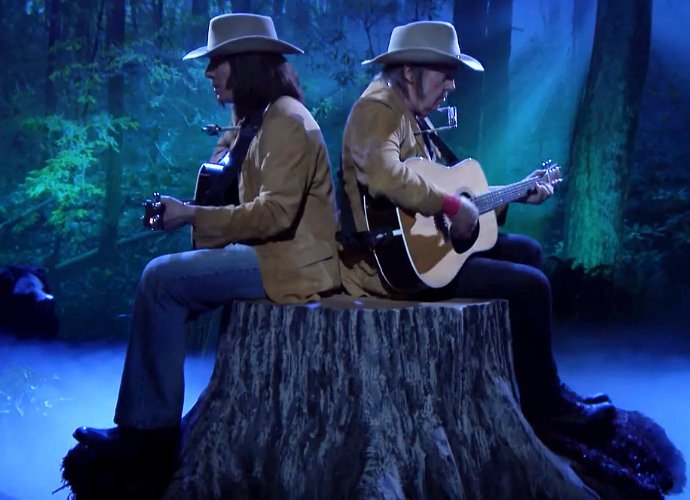 Jimmy Fallon Turns Into Neil Young and Joins Actual Neil Young 'On a Tree Stump'
