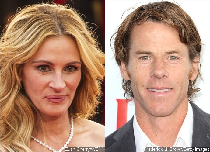It's Over! Julia Roberts Gets 'Dumped' by Husband Danny Moder After 14 Years of Marriage