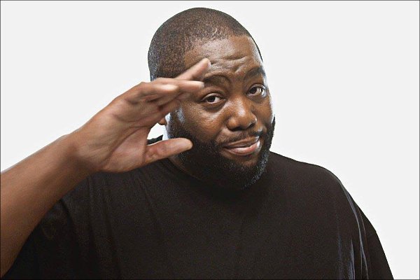 Killer Mike Gives Emotional Speech About Ferguson Grand Jury's Decision at St. Louis Concert